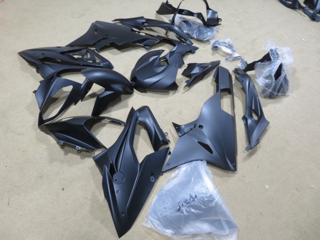 Matt Schwarz BMW S1000RR 15-18 Verkleidungen Matt Schwarz BMW S1000RR 15-18 Verkleidungen