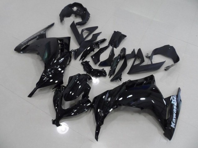 Schwarz Kawasaki ZX 300R 13-16 Verkleidungen Schwarz Kawasaki ZX 300R 13-16 Verkleidungen