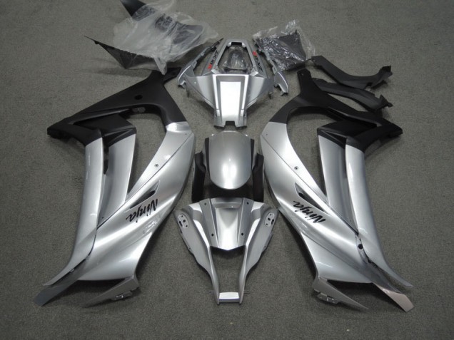 Silber Schwarz Ninja Kawasaki ZX10R 11-15 Verkleidungen Silber Schwarz Ninja Kawasaki ZX10R 11-15 Verkleidungen